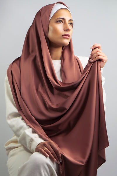 Satin Hijab | Mocha Mousse